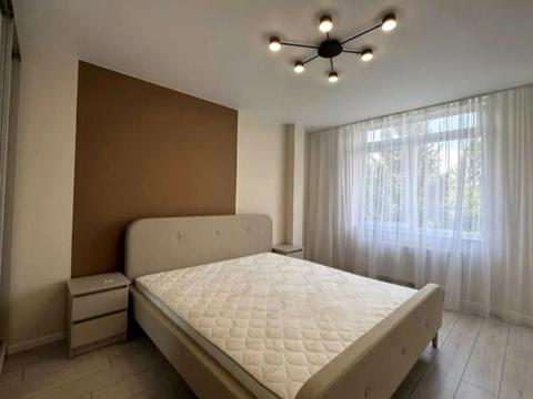 квартира за адресою Андрія Сахарова вул., 10