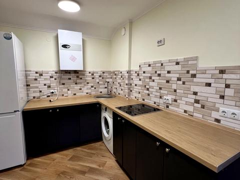 квартира за адресою Шкільна вул., 1