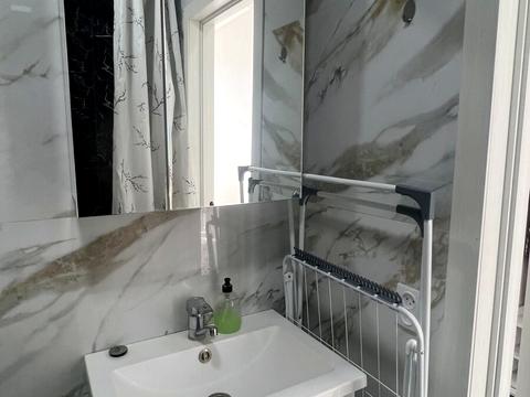 квартира по адресу Камянская ул. (Днепродзержинская), 127-А