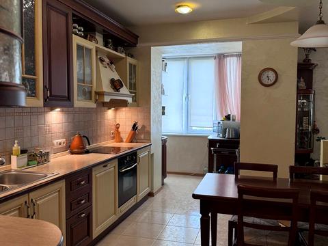 квартира по адресу Старонаводницкая ул., 4