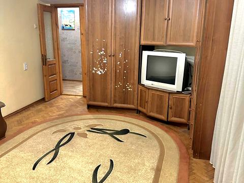 квартира за адресою Миру вул., 1