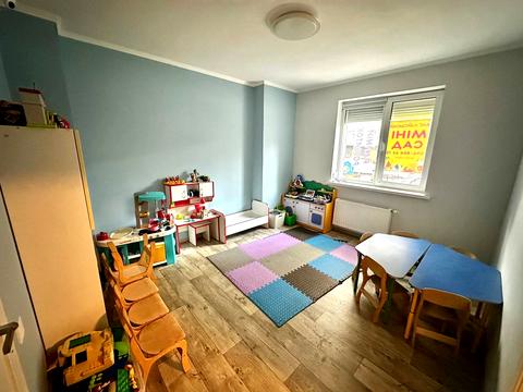 комерційна за адресою Освіти вул., 16-А