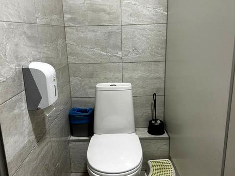 комерційна за адресою Освіти вул., 16-А