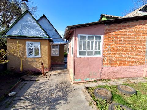 дом по адресу провулокКрасный