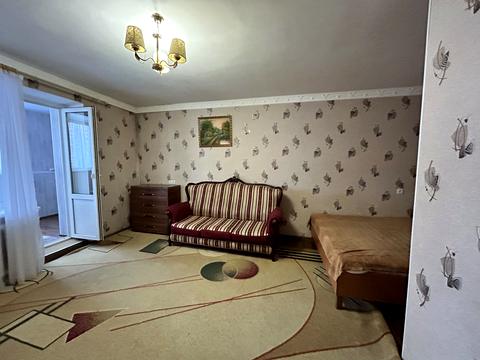 квартира за адресою Олексія Вадатурського вул. (Маршала Малиновського), 16