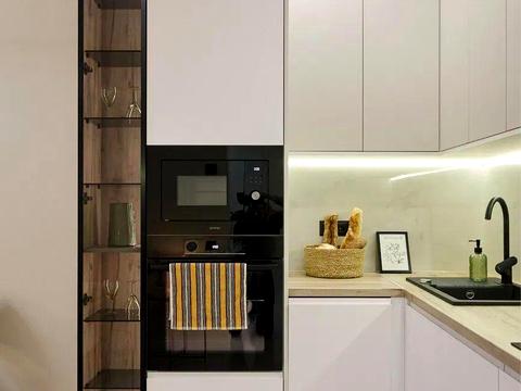 квартира за адресою Михайла Максимовича вул. (Онуфрія Трутенка), 24-Г