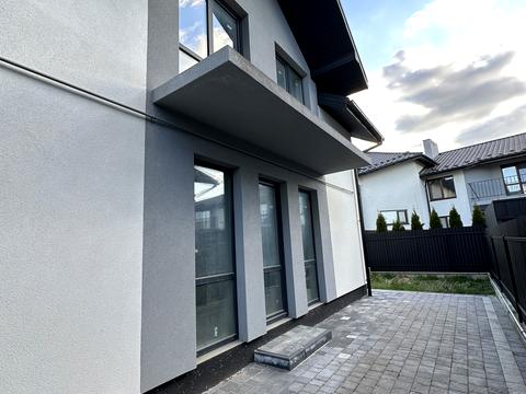 будинок за адресою Петра Сагайдачного вул.