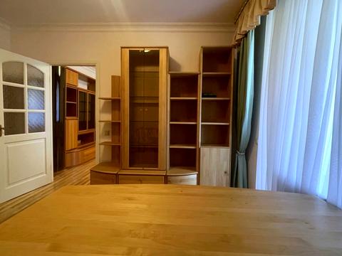 квартира за адресою Олександра Кониського вул., 52-58