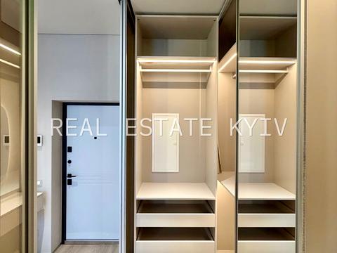 квартира за адресою Андрія Верхогляда вул. (Михайла Драгомирова), 15-А