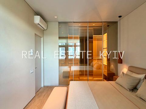 квартира за адресою Андрія Верхогляда вул. (Михайла Драгомирова), 15-А