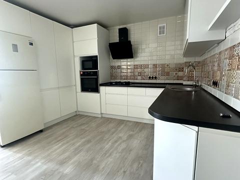 квартира по адресу Оксамытовая ул., 20-А