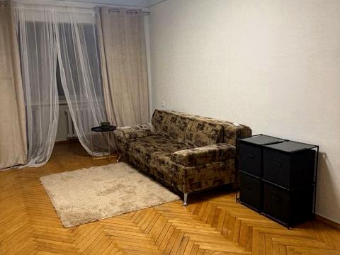 квартира за адресою Братиславська вул., 40-А