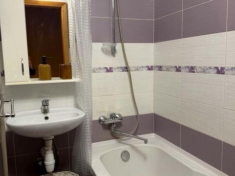 квартира за адресою Братиславська вул., 40-А