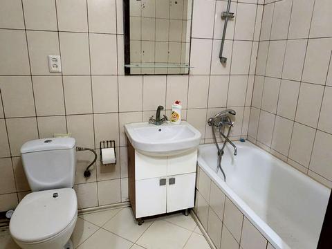 квартира за адресою Івана Огієнка вул. (), 11