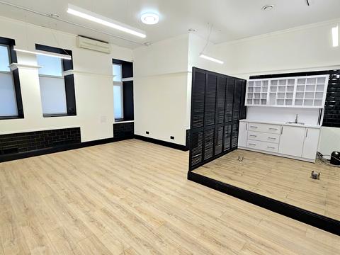 комерційна за адресою Круглоуніверситетська вул., 14