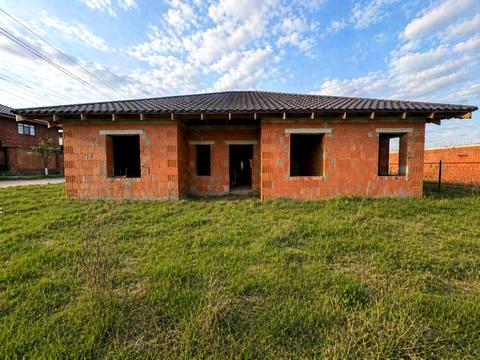 дом по адресу Молодіжна, 22