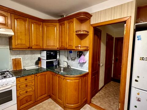 квартира за адресою Академіка Александрова вул., 5