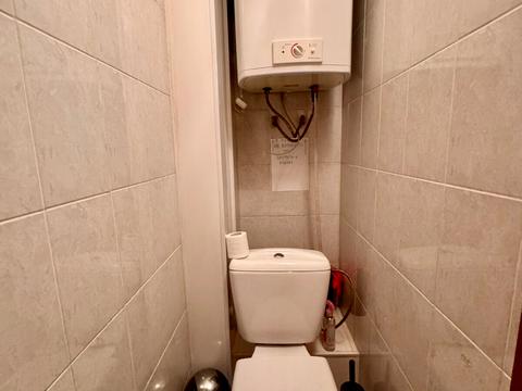 квартира за адресою Академіка Александрова вул., 5
