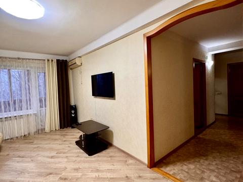 квартира за адресою Академіка Александрова вул., 5
