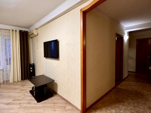 квартира за адресою Академіка Александрова вул., 5