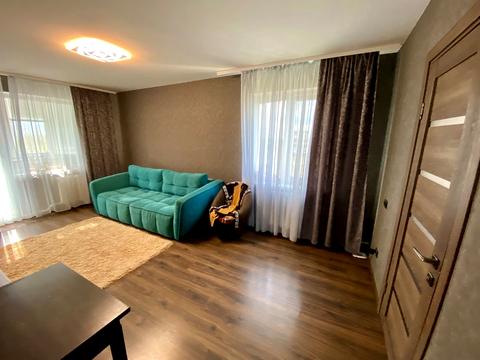 квартира за адресою Космонавтів вул., 23