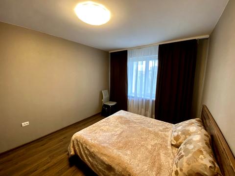 квартира за адресою Космонавтів вул., 23