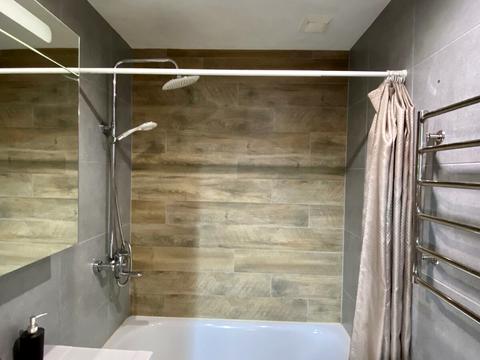 квартира за адресою Космонавтів вул., 23