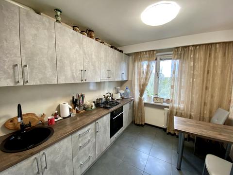 квартира за адресою Космонавтів вул., 23