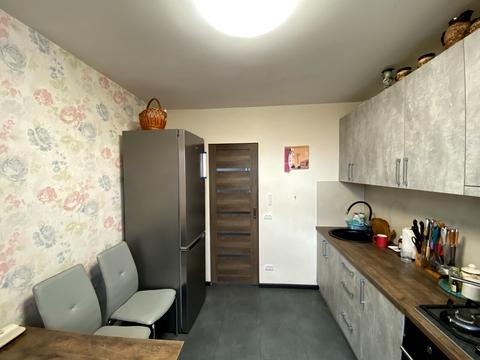 квартира за адресою Космонавтів вул., 23