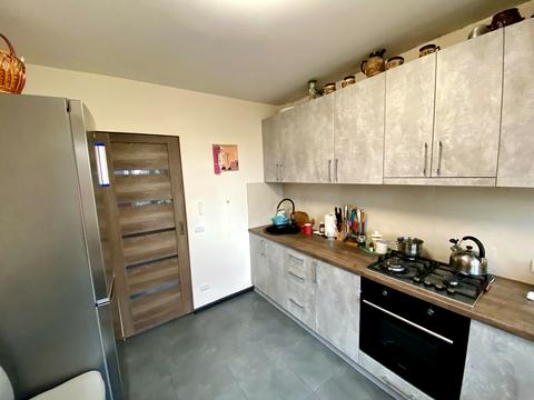 квартира за адресою Космонавтів вул., 23