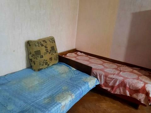 квартира за адресою Киргизька вул., 1