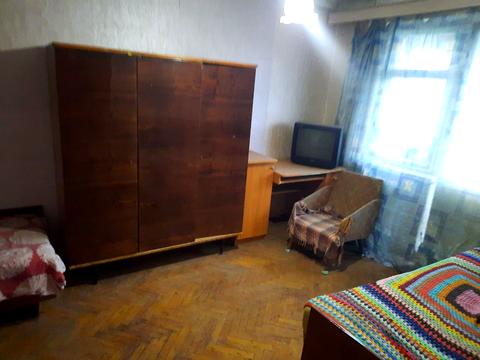 квартира за адресою Киргизька вул., 1