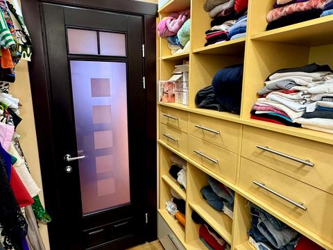 квартира за адресою Срібнокільська вул., 22
