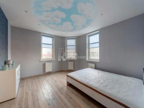 квартира за адресою Євгена Коновальця вул. (Щорса), 32-Б