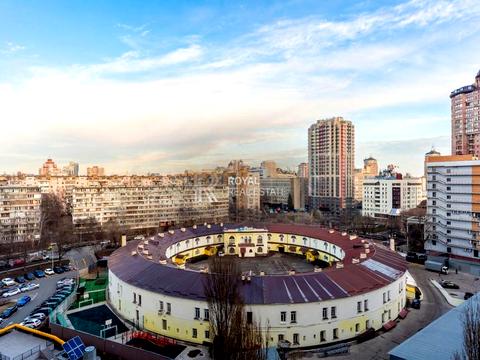 квартира за адресою Євгена Коновальця вул. (Щорса), 32-Б