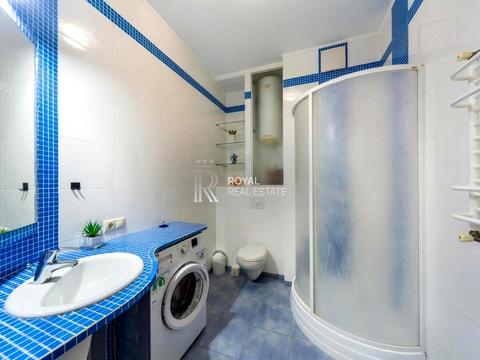 квартира за адресою Євгена Коновальця вул. (Щорса), 32-Б