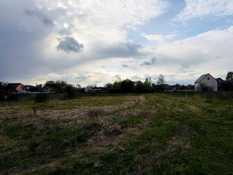 участок по адресу Почаївська