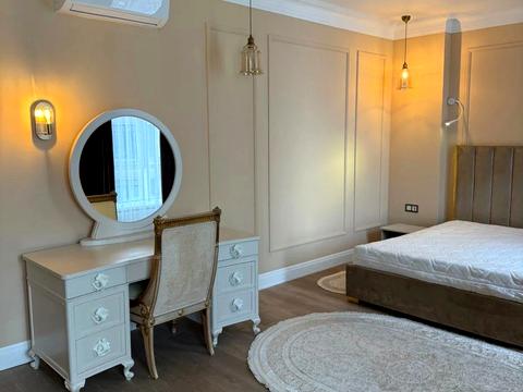 квартира за адресою Андрія Верхогляда вул. (Михайла Драгомирова), 14