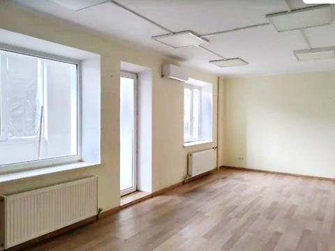 коммерческая по адресу Георгія Тороповського ул. (Івана Дубового), 37