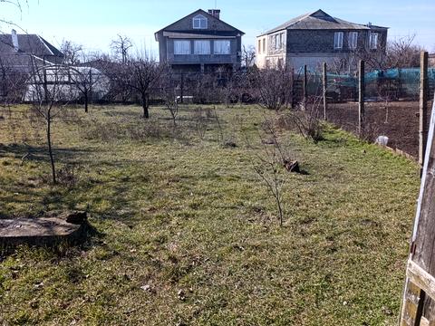 участок по адресу Виноградна, 14