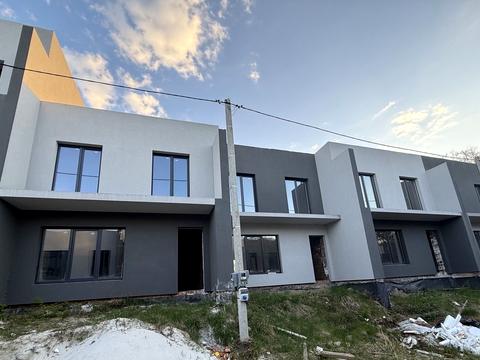 будинок за адресою Паньківа-Миколи Олега