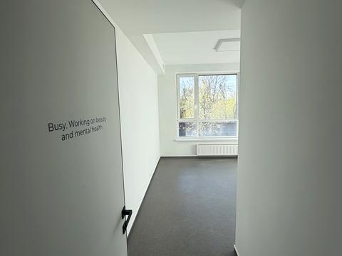 комерційна за адресою Осокорська вул., 2-А