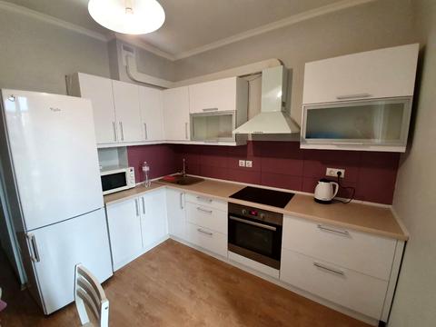 квартира за адресою Регенераторна вул., 4к2