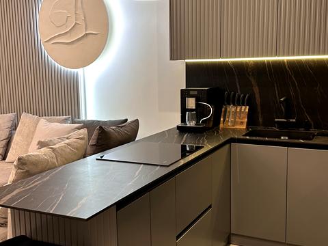 квартира за адресою Андрія Верхогляда вул. (Михайла Драгомирова), 12