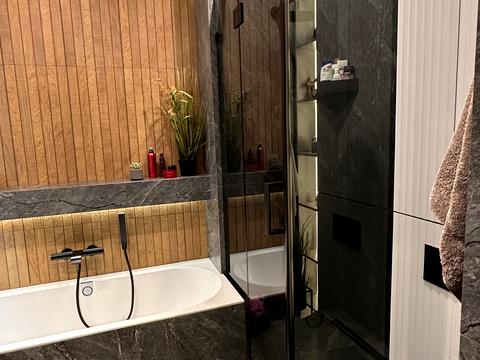 квартира за адресою Андрія Верхогляда вул. (Михайла Драгомирова), 12