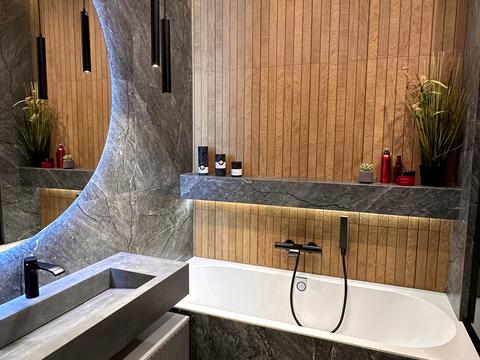 квартира за адресою Андрія Верхогляда вул. (Михайла Драгомирова), 12