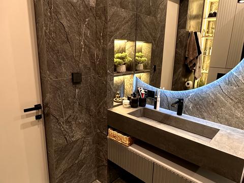 квартира за адресою Андрія Верхогляда вул. (Михайла Драгомирова), 12