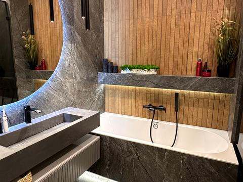 квартира за адресою Андрія Верхогляда вул. (Михайла Драгомирова), 12