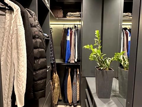 квартира за адресою Андрія Верхогляда вул. (Михайла Драгомирова), 12