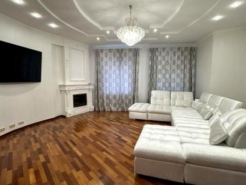 квартира за адресою Небесної Сотні вул., 38